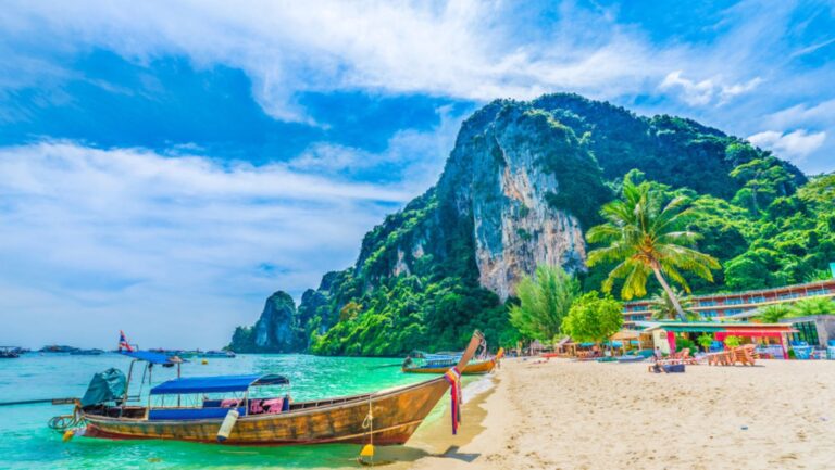 offbeat-perfect-romantic-gateway