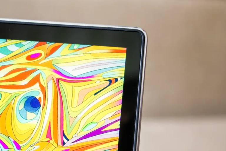 Lenovo Yoga 720-15: A Comprehensive Evaluation