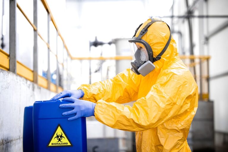 Harmony in Action: Arizona’s Green Commitment and the Crucial Role of Responsible Chemical Waste Disposal