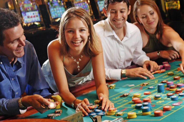 Exploring the Advantages of Online Gambling