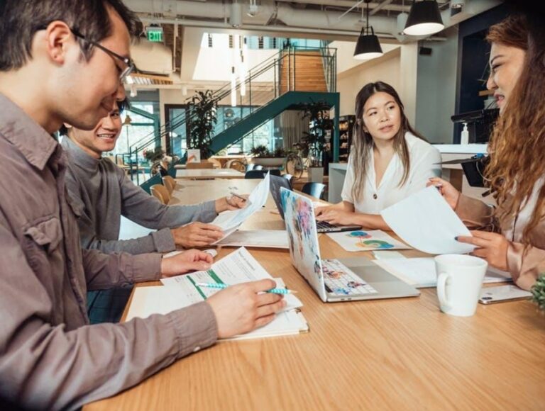 How to Humanize AI-Generated Text for Natural, Authentic Tone