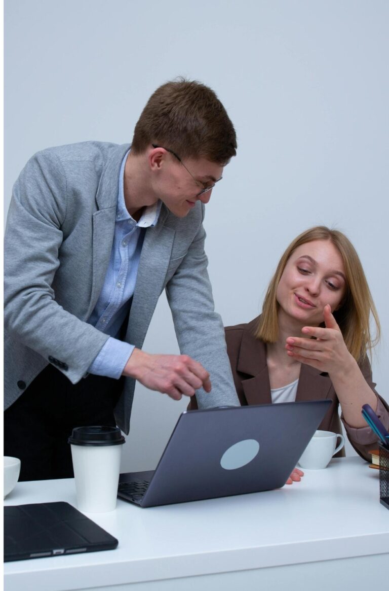 How GPS Tracking Enhances Employee Productivity and Accountability