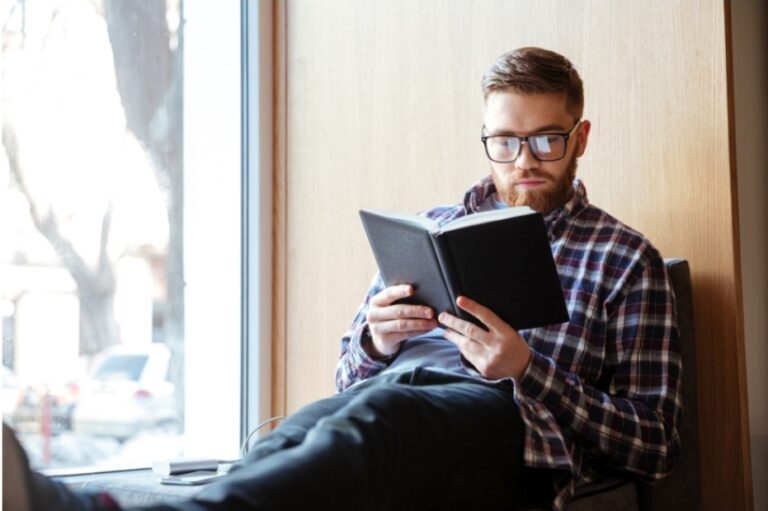 How a Book Can Be Your Ultimate Networking Tool in the Business World